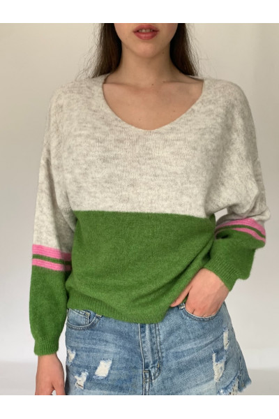 Combo V Neck Knit
