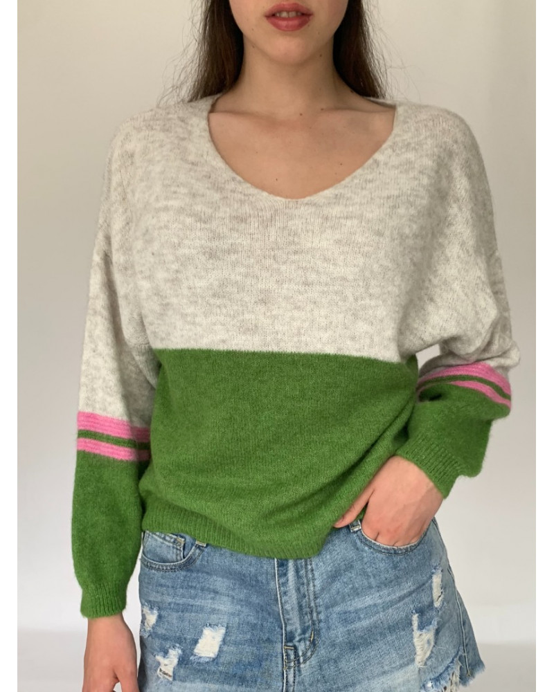 Combo V Neck Knit